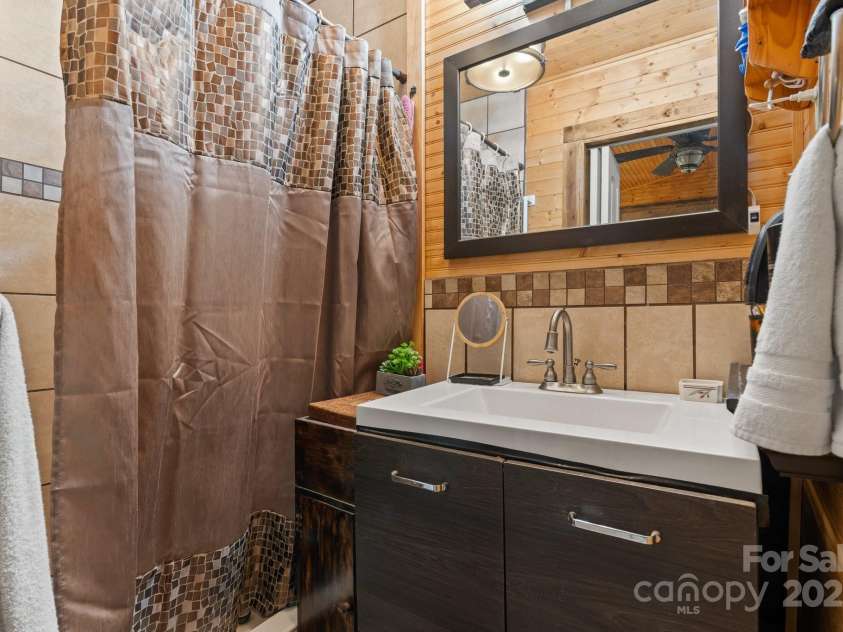 3763 Laurel Heights Drive, Morganton, NC 28655.  MLS# CAR4256545, YatesRealty ID 15887. 