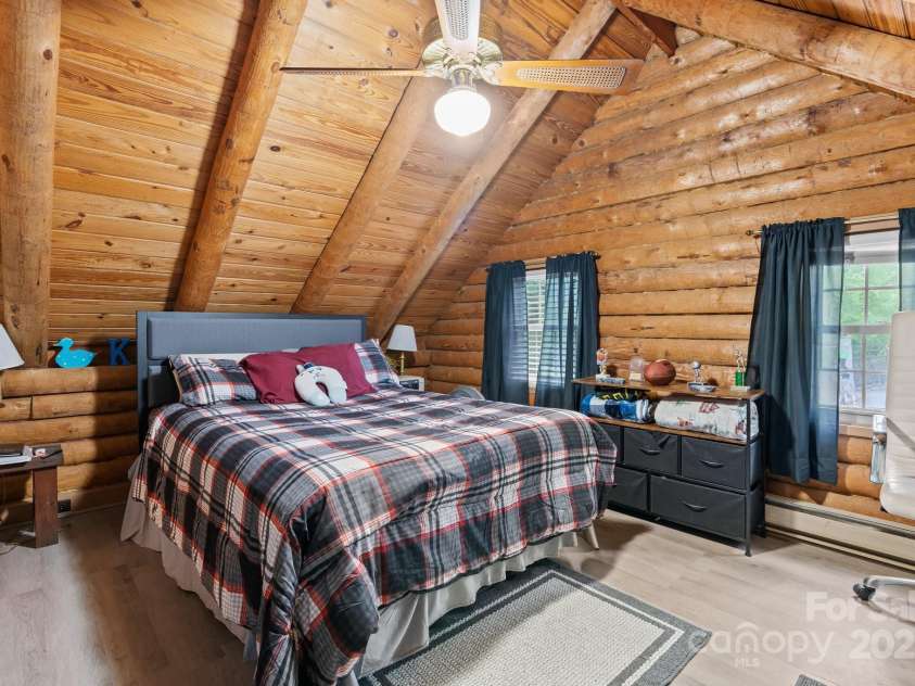 3763 Laurel Heights Drive, Morganton, NC 28655.  MLS# CAR4256545, YatesRealty ID 15887. 