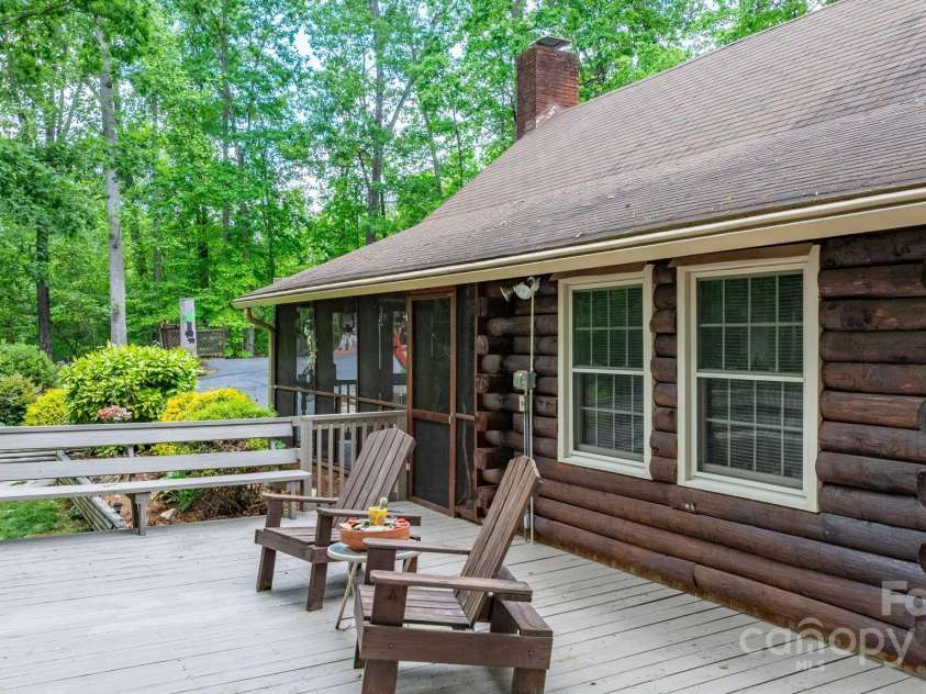 3763 Laurel Heights Drive, Morganton, NC 28655.  MLS# CAR4256545, YatesRealty ID 15887. 