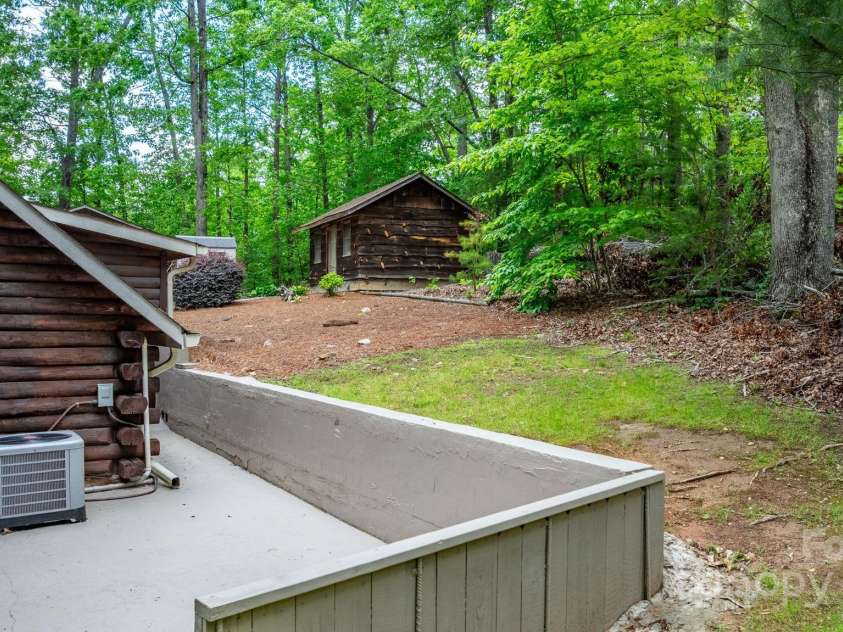 3763 Laurel Heights Drive, Morganton, NC 28655.  MLS# CAR4256545, YatesRealty ID 15887. 