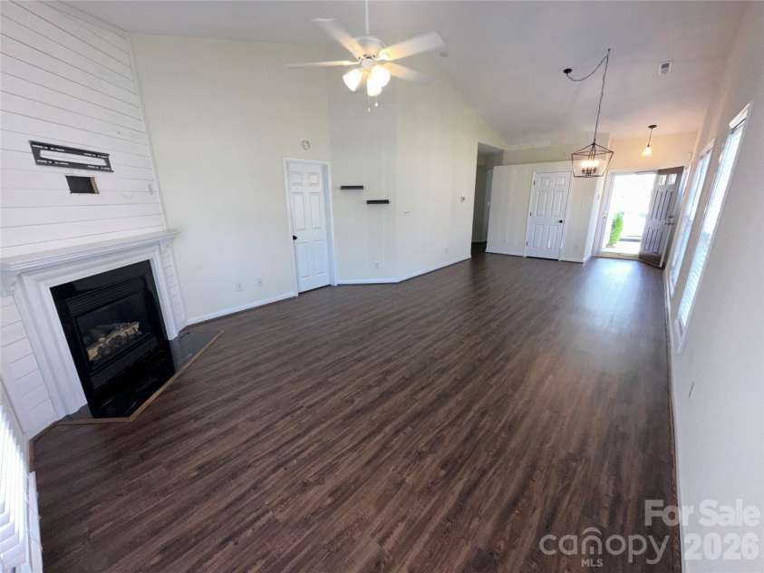 4047 Center Place Drive, Harrisburg, NC 28075.  MLS# CAR4367583, YatesRealty ID 15889. 