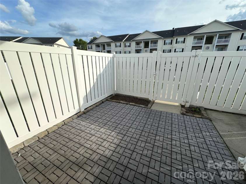 4047 Center Place Drive, Harrisburg, NC 28075.  MLS# CAR4367583, YatesRealty ID 15889. 