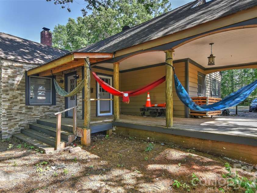 608 Worley Street, Monroe, NC 28112.  MLS# CAR4371352, YatesRealty ID 15890. 