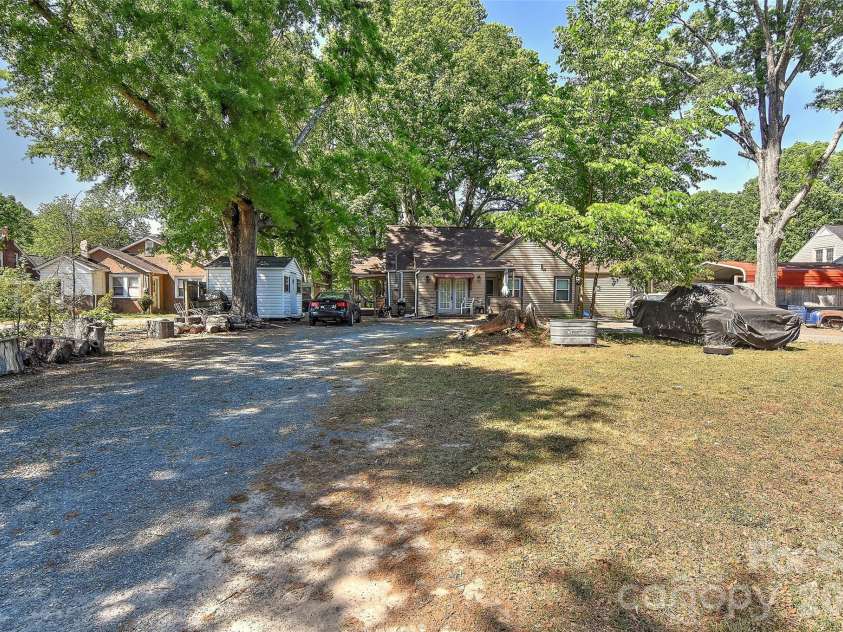 608 Worley Street, Monroe, NC 28112.  MLS# CAR4371352, YatesRealty ID 15890. 