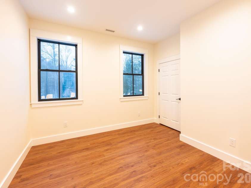131 Bryce Way, Boone, NC 28607.  MLS# CAR4329202, YatesRealty ID 15891. 