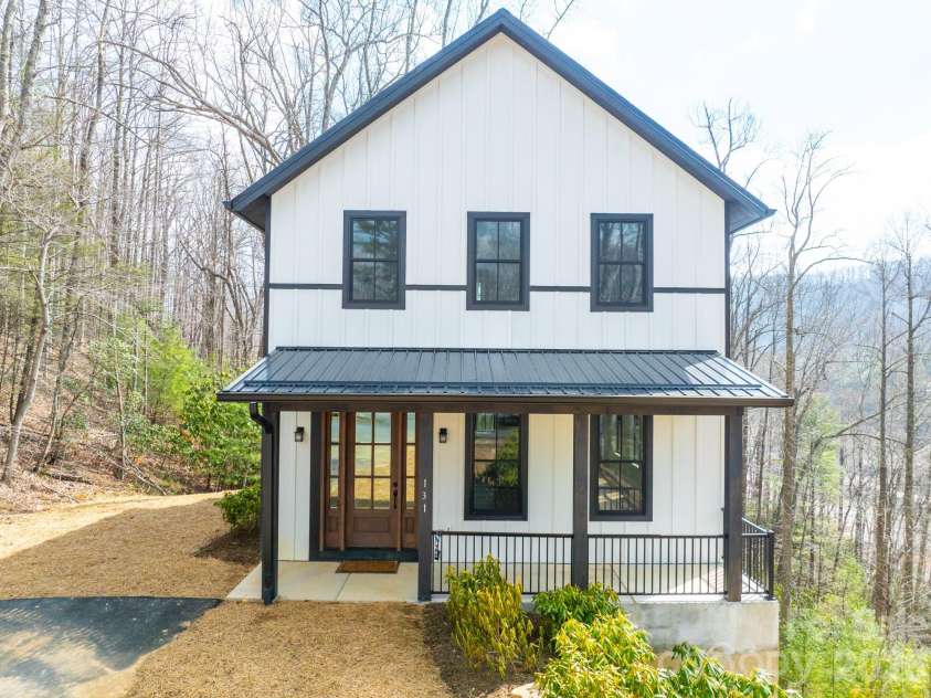 131 Bryce Way, Boone, NC 28607.  MLS# CAR4329202, YatesRealty ID 15891. 