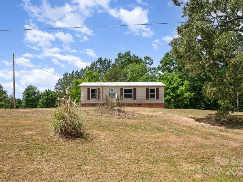 857 Bowers Road, Peachland, NC 28133.  MLS# CAR4250983, YatesRealty ID 15891. 