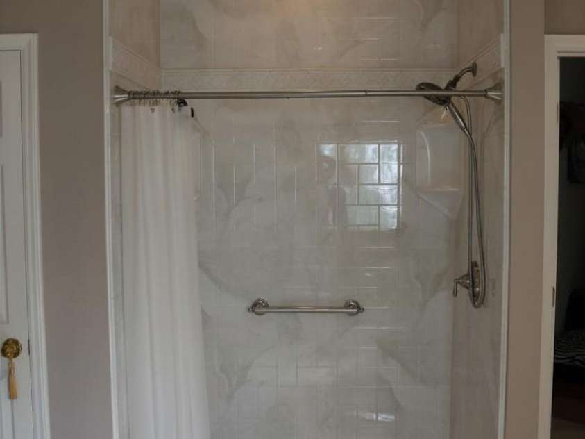 2325 Perry Road, Denver, NC 28037.  MLS# CAR4372829, YatesRealty ID 15892. Master Shower
