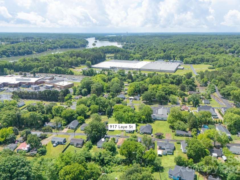 917 Laye Street, Belmont, NC 28012.  MLS# CAR4254861, YatesRealty ID 15892. Aerial 1