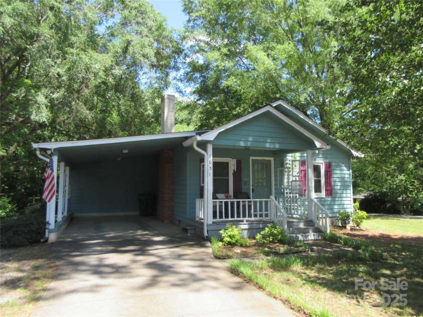1051 Brady Avenue, Newton, NC 28658.  MLS# CAR4263738, YatesRealty ID 15893. 