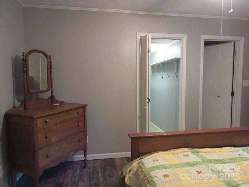 1051 Brady Avenue, Newton, NC 28658.  MLS# CAR4263738, YatesRealty ID 15893. 