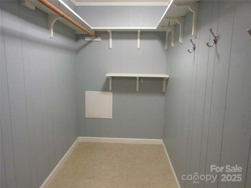 1051 Brady Avenue, Newton, NC 28658.  MLS# CAR4263738, YatesRealty ID 15893. Walk-in closet