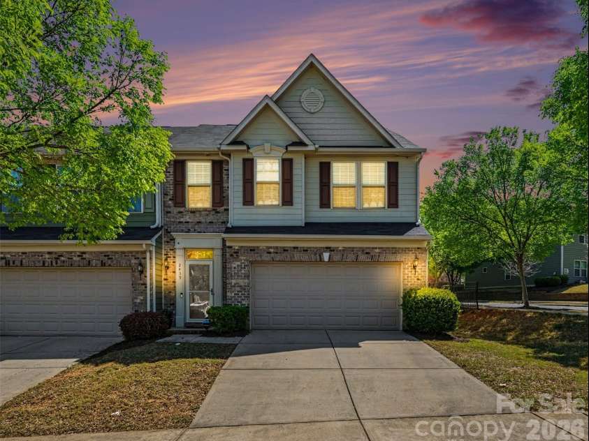 2459 Alyssa Lane, Charlotte, NC 28208.  MLS# CAR4369187, YatesRealty ID 15894. 