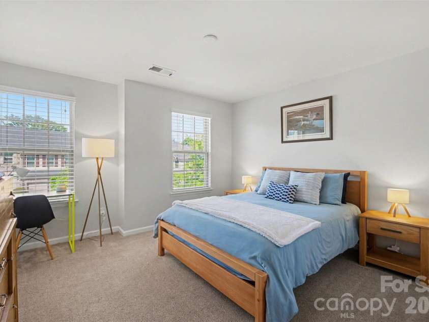 2459 Alyssa Lane, Charlotte, NC 28208.  MLS# CAR4369187, YatesRealty ID 15894. 