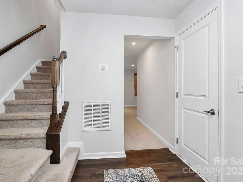 2608 Grantham Place Drive, Fort Mill, SC 29715.  MLS# CAR4198371, YatesRealty ID 15894. 