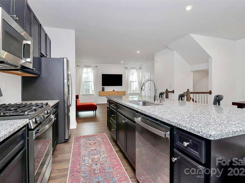 2608 Grantham Place Drive, Fort Mill, SC 29715.  MLS# CAR4198371, YatesRealty ID 15894. 