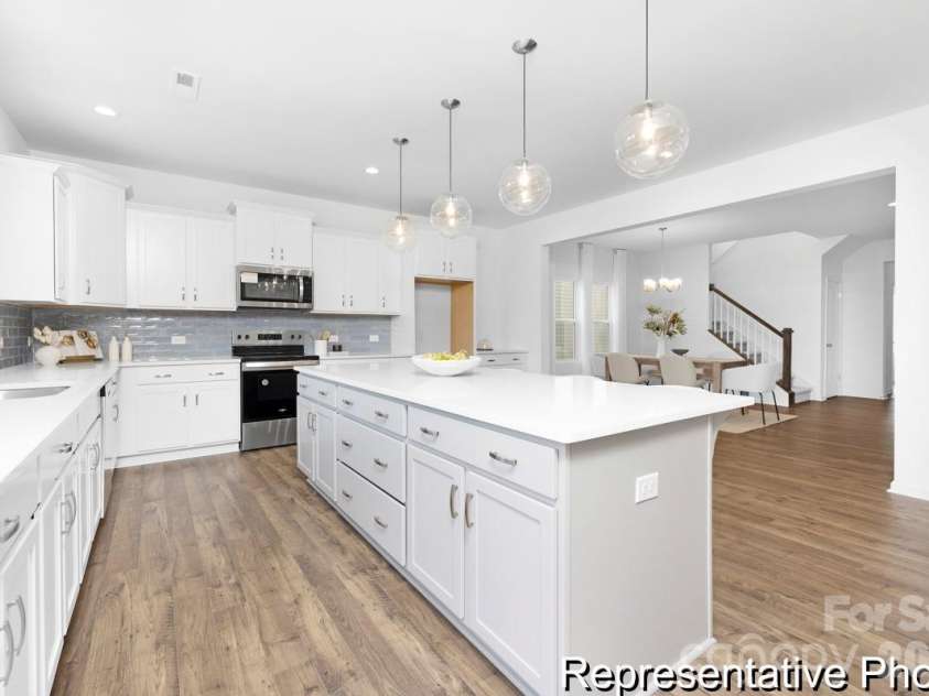 431 White Hare Lane, China Grove, NC 28023.  MLS# CAR4374751, YatesRealty ID 15895. 