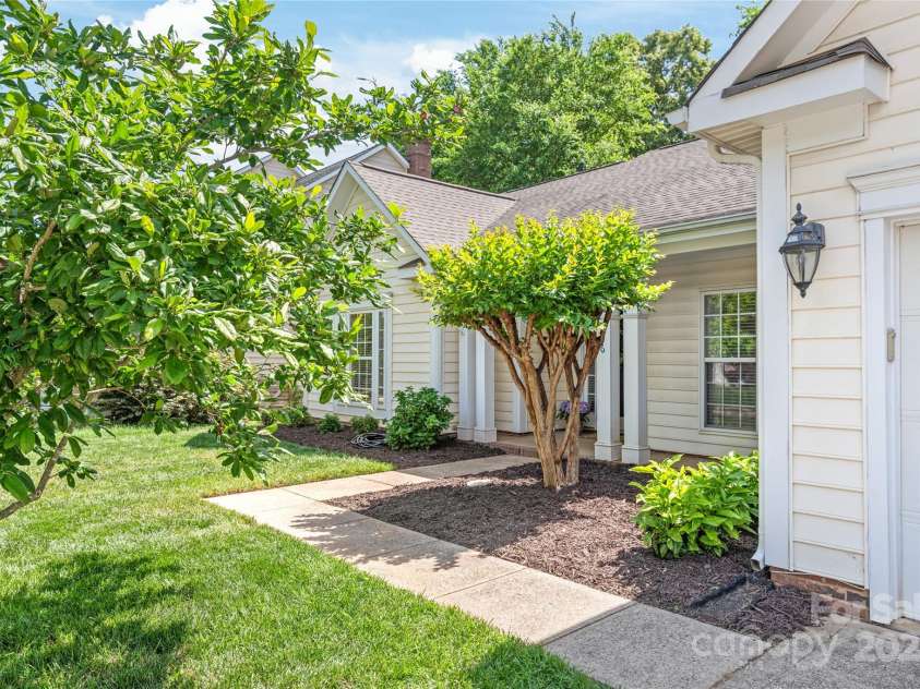 936 Knightsbridge Road, Fort Mill, SC 29708.  MLS# CAR4260474, YatesRealty ID 15896. Top-rated schools and small-town charm with big-city convenience—this is the lifestyle everyone’s talking about.