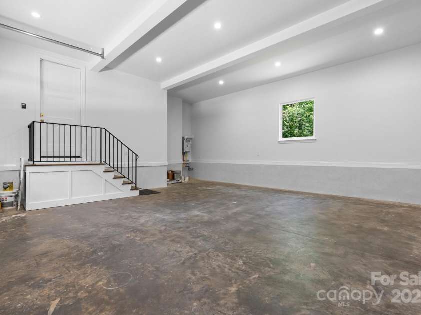 111 Greens Road, Granite Falls, NC 28630.  MLS# CAR4255784, YatesRealty ID 15899. 