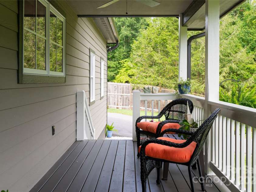 144 Golf Course Road, Waynesville, NC 28786.  MLS# CAR4164891, YatesRealty ID 159. 