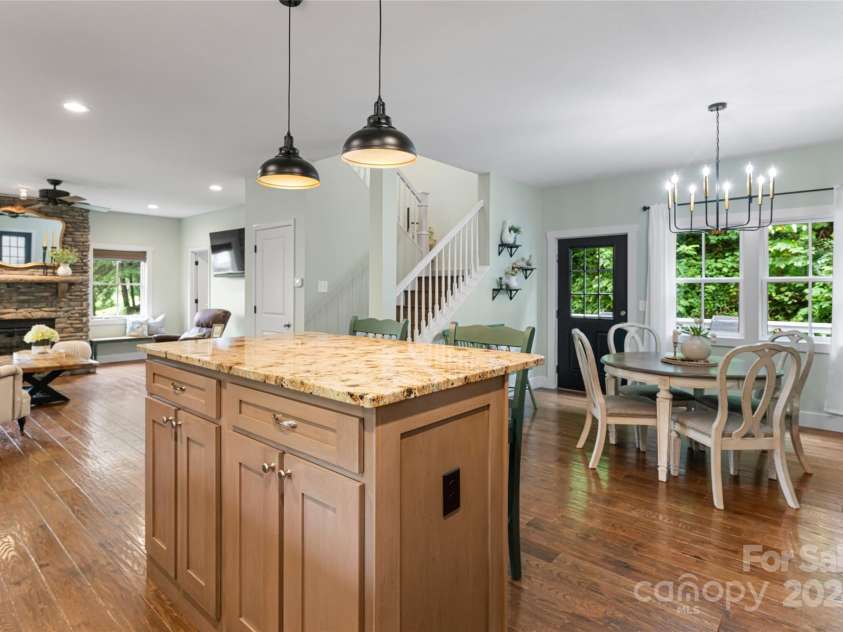 144 Golf Course Road, Waynesville, NC 28786.  MLS# CAR4164891, YatesRealty ID 159. 