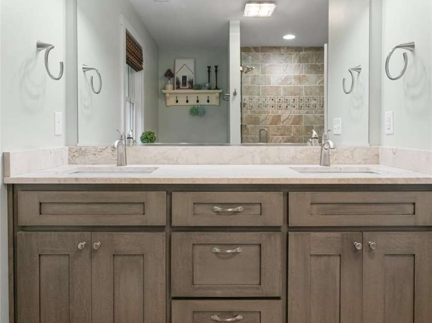 144 Golf Course Road, Waynesville, NC 28786.  MLS# CAR4164891, YatesRealty ID 159. 