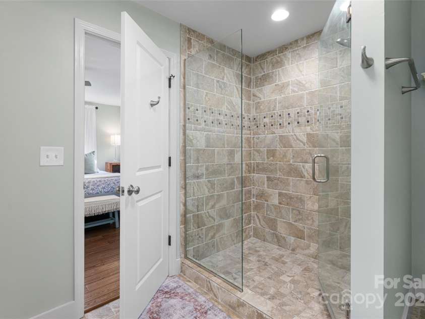 144 Golf Course Road, Waynesville, NC 28786.  MLS# CAR4164891, YatesRealty ID 159. 
