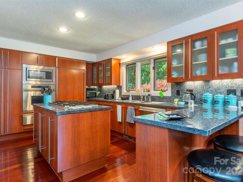 141 Courtland Court, Lake Lure, NC 28746.  MLS# CAR4274567, YatesRealty ID 1590. 