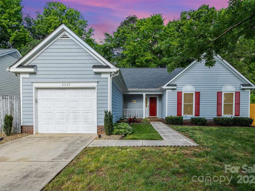3505 Frostmoor Place, Charlotte, NC 28269.  MLS# CAR4259668, YatesRealty ID 15900. 