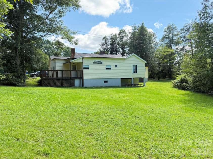 1442 Lee Pearson Road, Lenoir, NC 28645.  MLS# CAR4374752, YatesRealty ID 15903. 