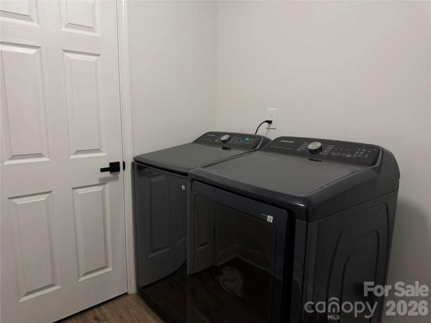 1442 Lee Pearson Road, Lenoir, NC 28645.  MLS# CAR4374752, YatesRealty ID 15903. Laundry Room