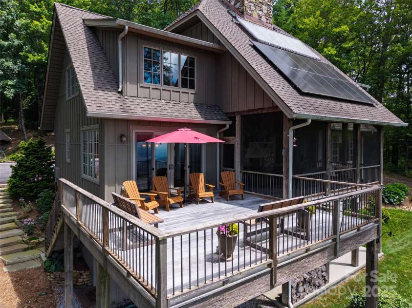 315 Jocassee Trail, Sapphire, NC 28774.  MLS# CAR4237520, YatesRealty ID 15906. 