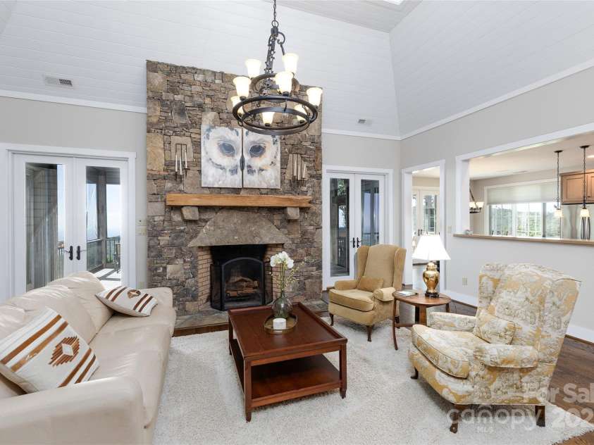 315 Jocassee Trail, Sapphire, NC 28774.  MLS# CAR4237520, YatesRealty ID 15906. 