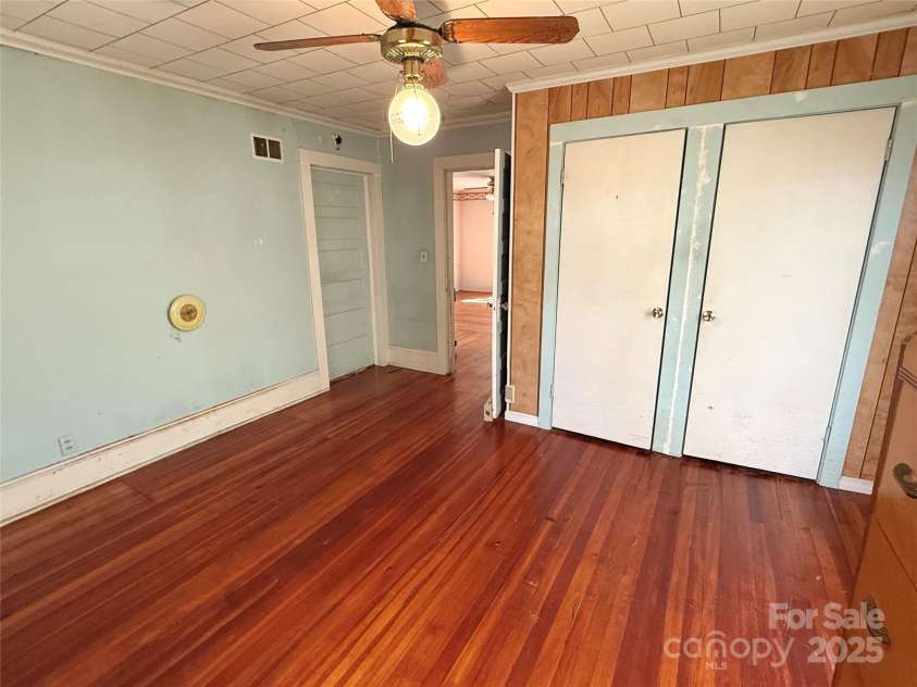 125 Hunter Street, Salisbury, NC 28144.  MLS# CAR4258864, YatesRealty ID 15907. 