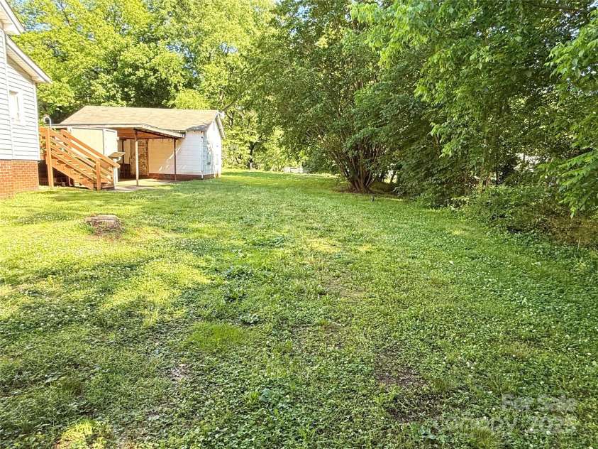 125 Hunter Street, Salisbury, NC 28144.  MLS# CAR4258864, YatesRealty ID 15907. 