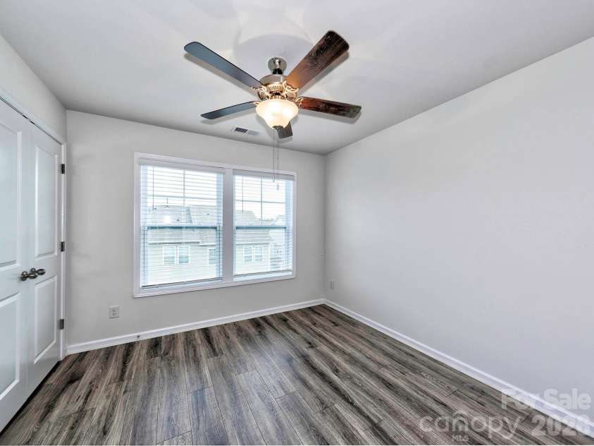 915 Emma Kate Court, Lake Wylie, SC 29710.  MLS# CAR4374829, YatesRealty ID 15907. 
