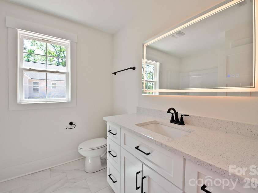 586 Wilhelm Place, Concord, NC 28025.  MLS# CAR4374931, YatesRealty ID 15909. 