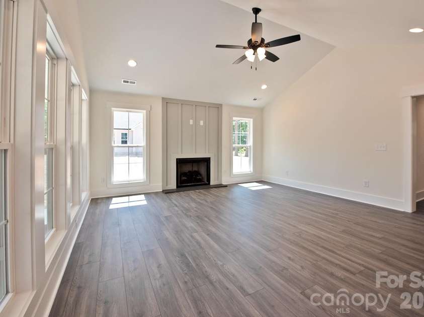 586 Wilhelm Place, Concord, NC 28025.  MLS# CAR4374931, YatesRealty ID 15909. 