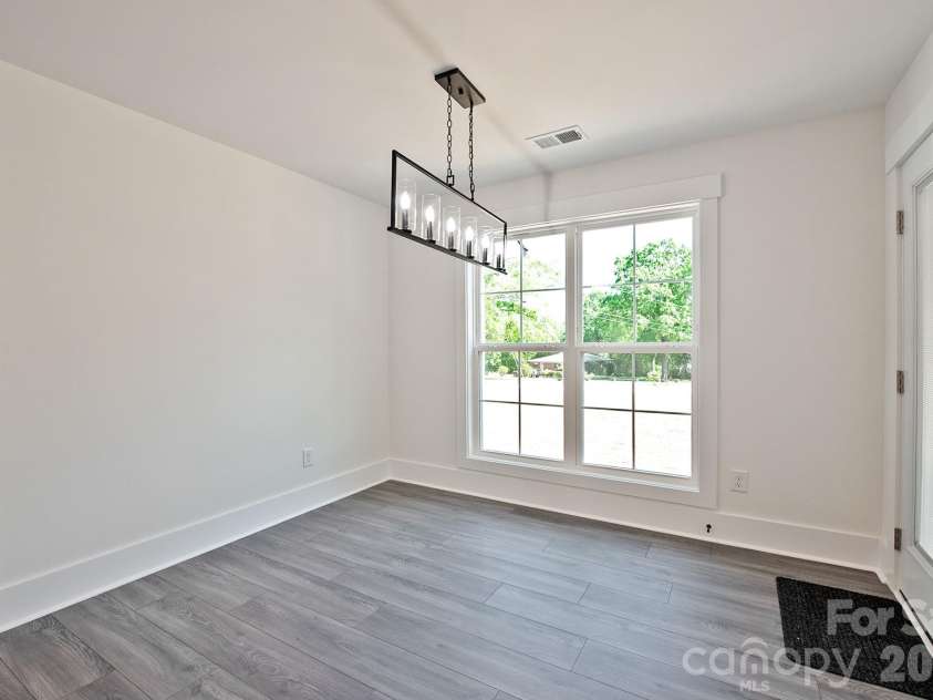 586 Wilhelm Place, Concord, NC 28025.  MLS# CAR4374931, YatesRealty ID 15909. 