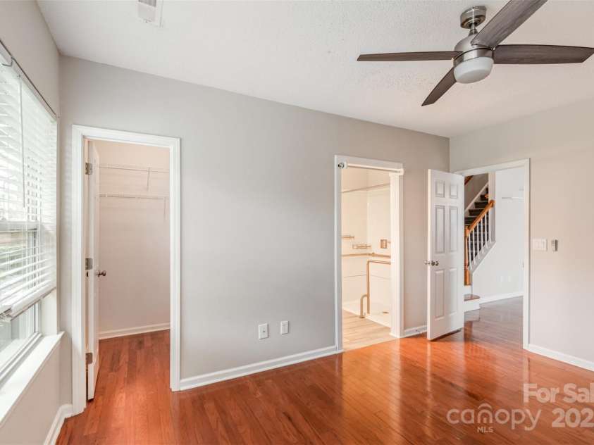 3610 Melrose Cottage Drive, Matthews, NC 28105.  MLS# CAR4223491, YatesRealty ID 1591. Primary Bedroom