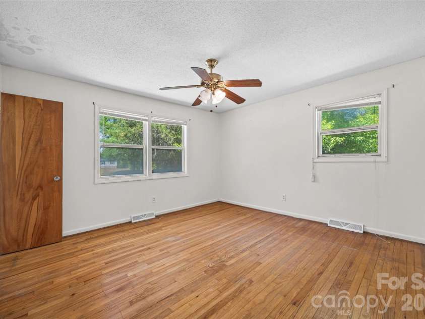 1766 Sturgis Road, Rock Hill, SC 29730.  MLS# CAR4373639, YatesRealty ID 15911. 