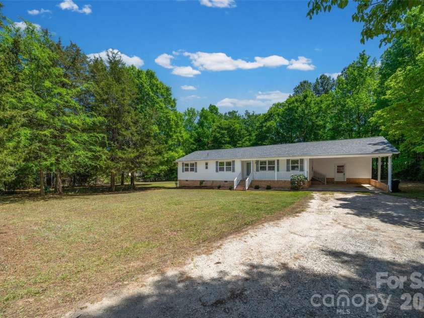 1766 Sturgis Road, Rock Hill, SC 29730.  MLS# CAR4373639, YatesRealty ID 15911. 