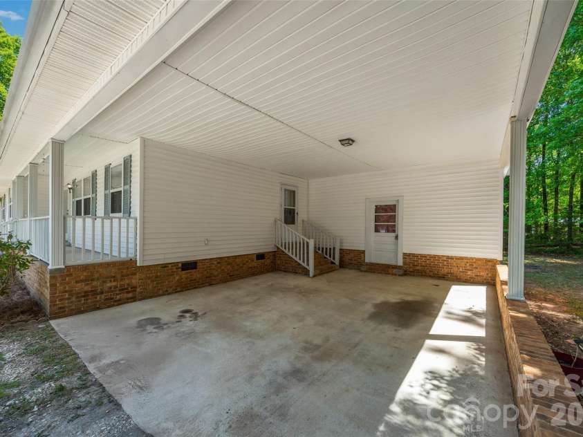 1766 Sturgis Road, Rock Hill, SC 29730.  MLS# CAR4373639, YatesRealty ID 15911. 