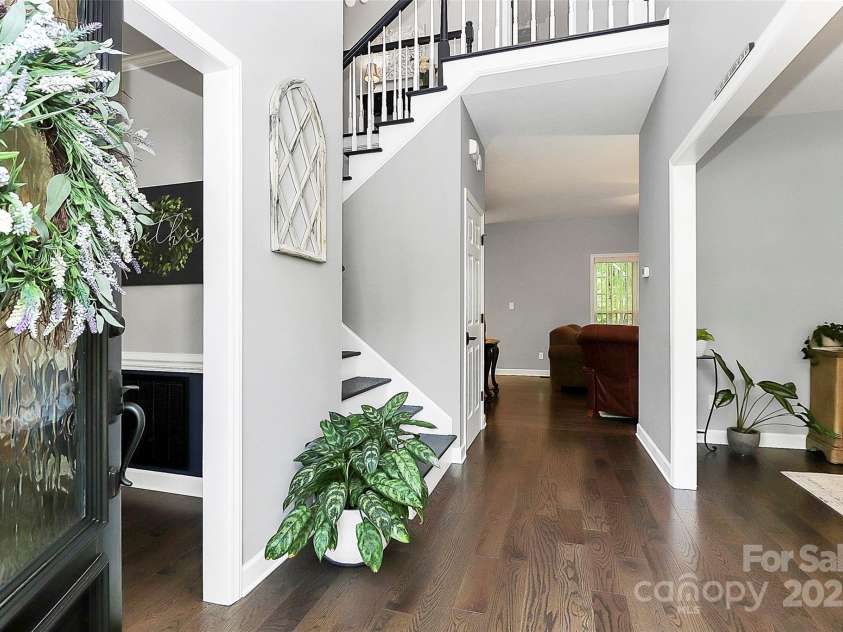 516 Aspen Lane, Indian Trail, NC 28079.  MLS# CAR4256015, YatesRealty ID 15913. 