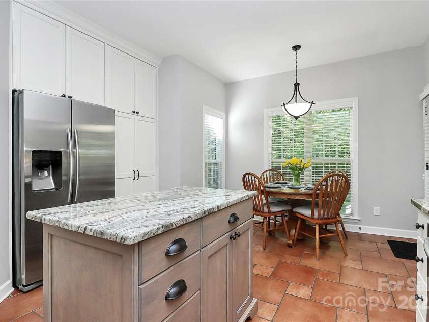 516 Aspen Lane, Indian Trail, NC 28079.  MLS# CAR4256015, YatesRealty ID 15913. 