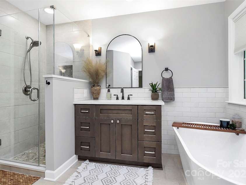 516 Aspen Lane, Indian Trail, NC 28079.  MLS# CAR4256015, YatesRealty ID 15913. 