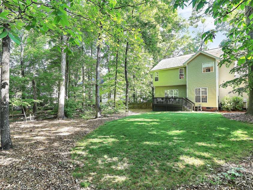 516 Aspen Lane, Indian Trail, NC 28079.  MLS# CAR4256015, YatesRealty ID 15913. 