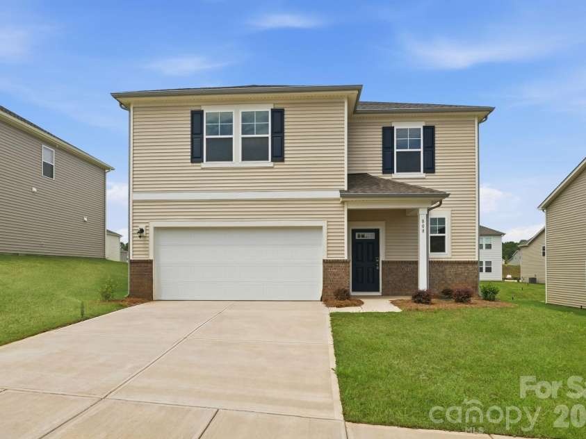 808 Hallman Branch Lane, Lincolnton, NC 28092.  MLS# CAR4373643, YatesRealty ID 15913. 