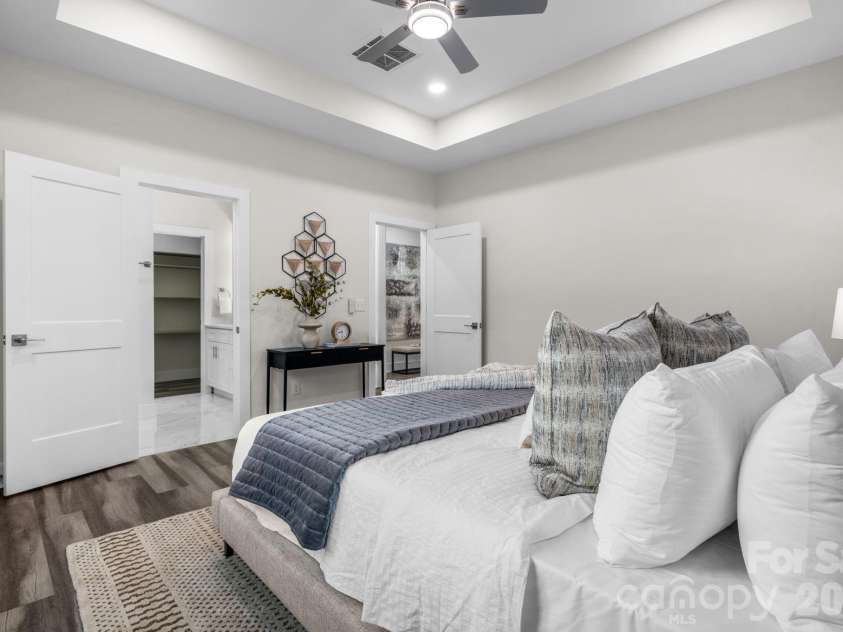 520 Allen Way, Indian Trail, NC 28079.  MLS# CAR4399209, YatesRealty ID 15915. 