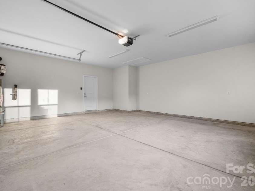 520 Allen Way, Indian Trail, NC 28079.  MLS# CAR4399209, YatesRealty ID 15915. 